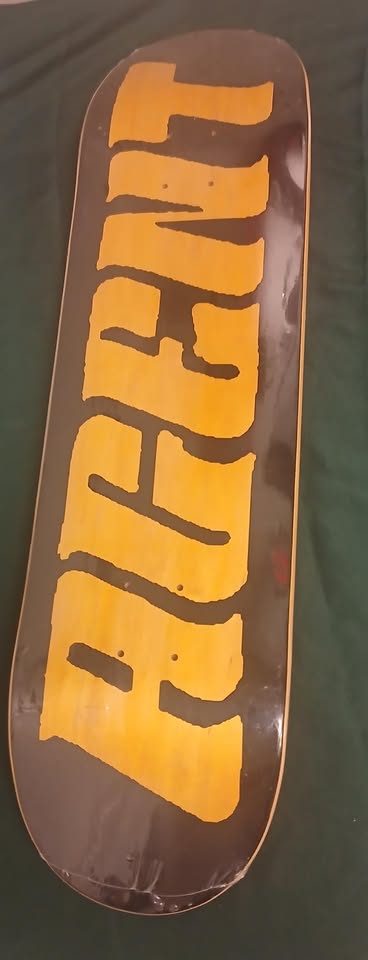 AGENT LETTER DECK 8.375 YELLOW