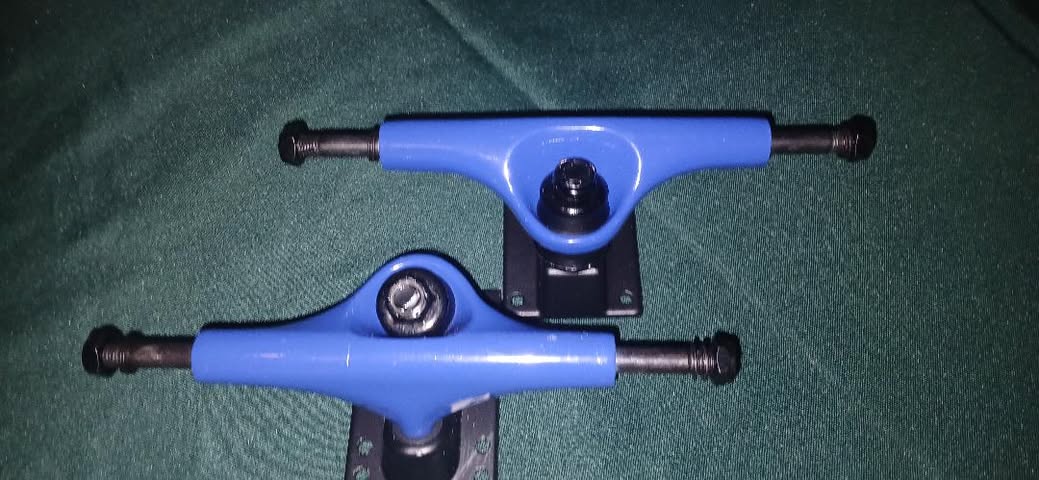 OFF BRAND SIZE 8.0 TRUCKS BLANK BLUE