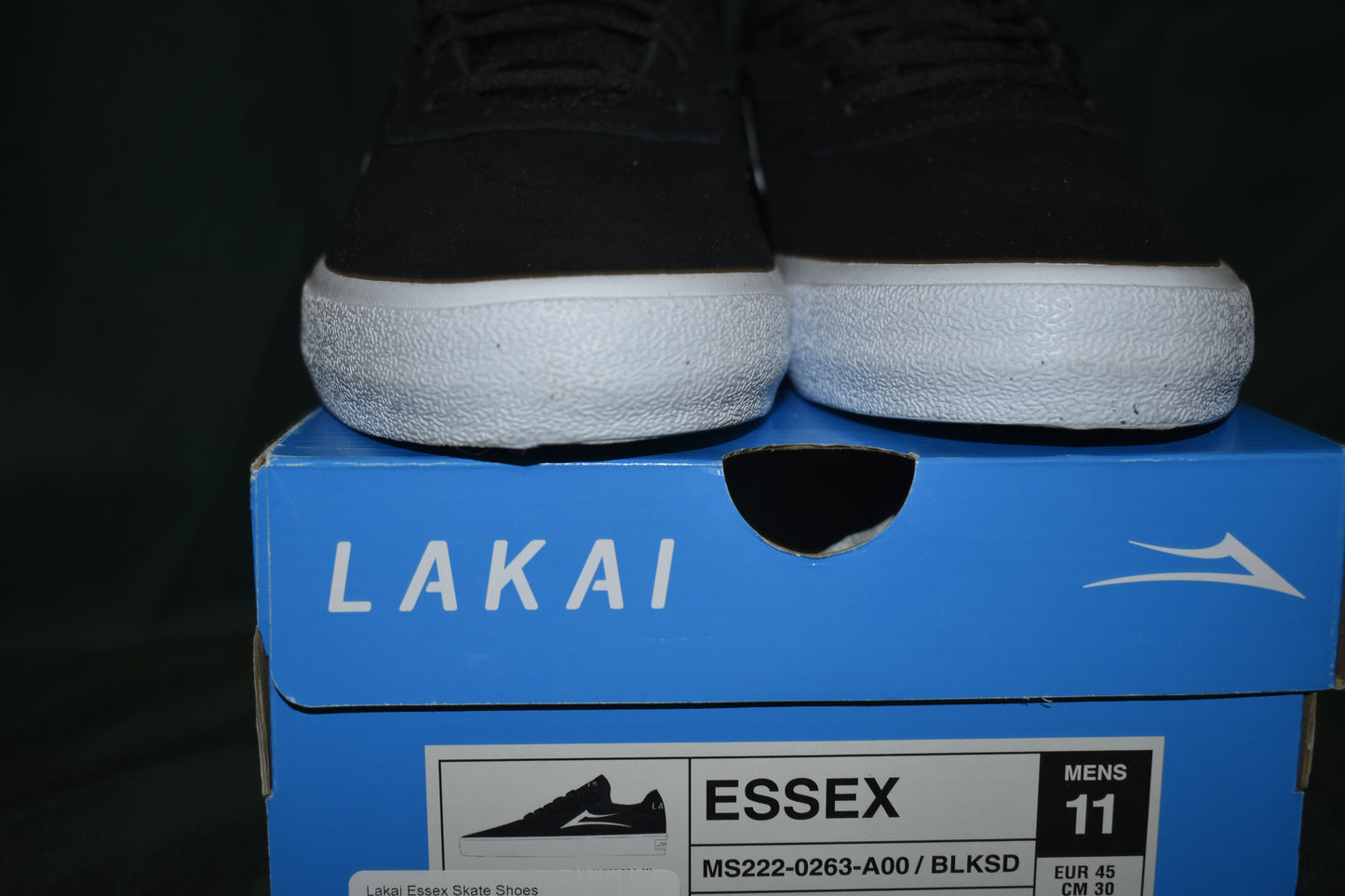 SHOES LAKAI SIZE 11 ESSEX BLACK/WHITE