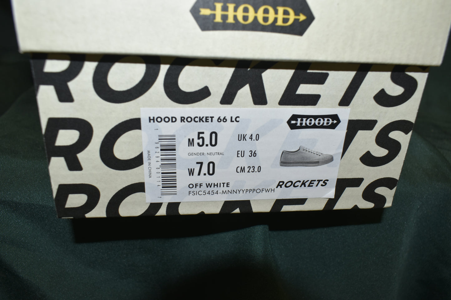 SHOES HOOD SIZE 5 MENS 7 WOMENS ROCKET 66 LC