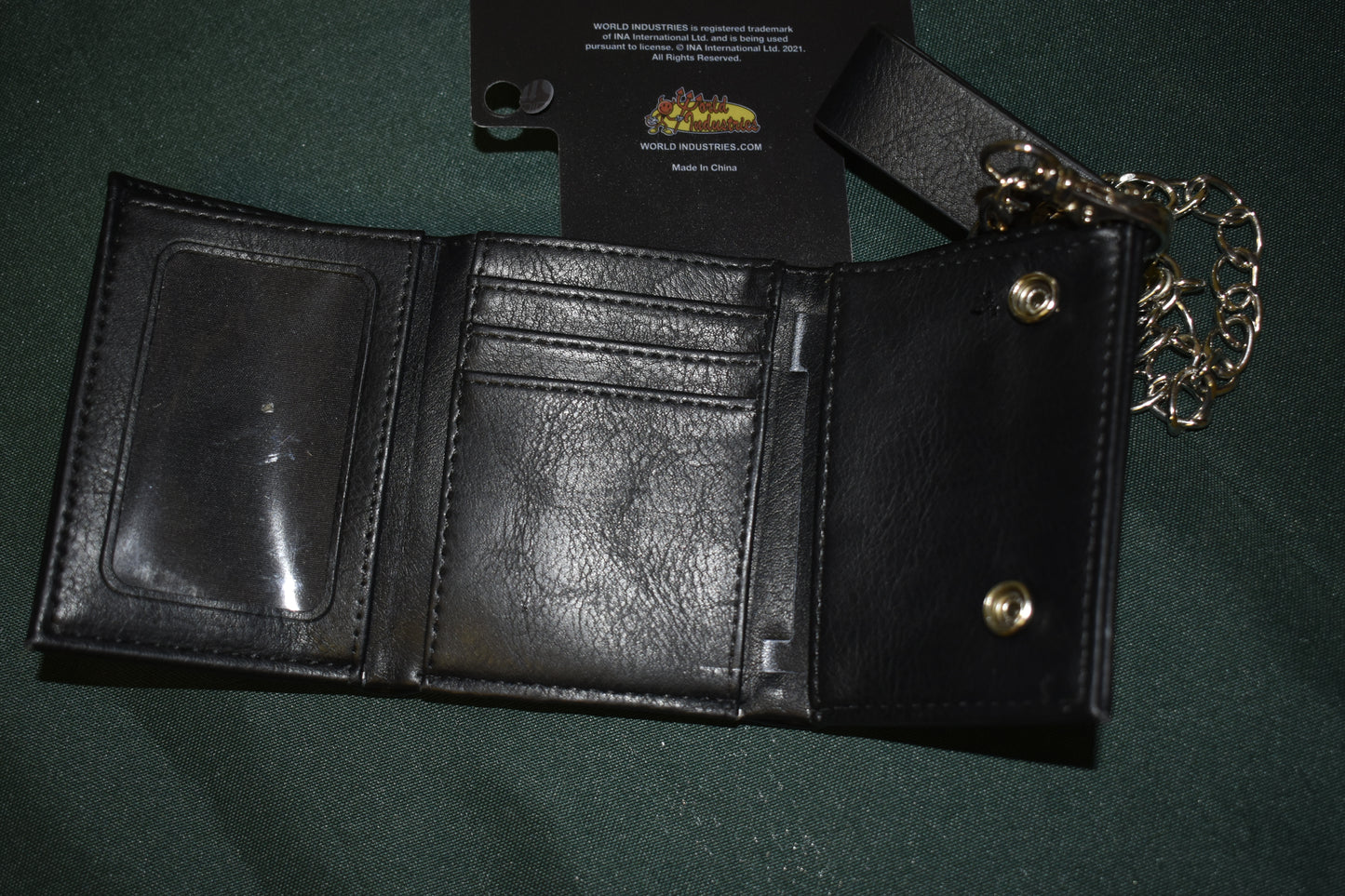 WORLD IDUSTRIES CHAIN WALLET