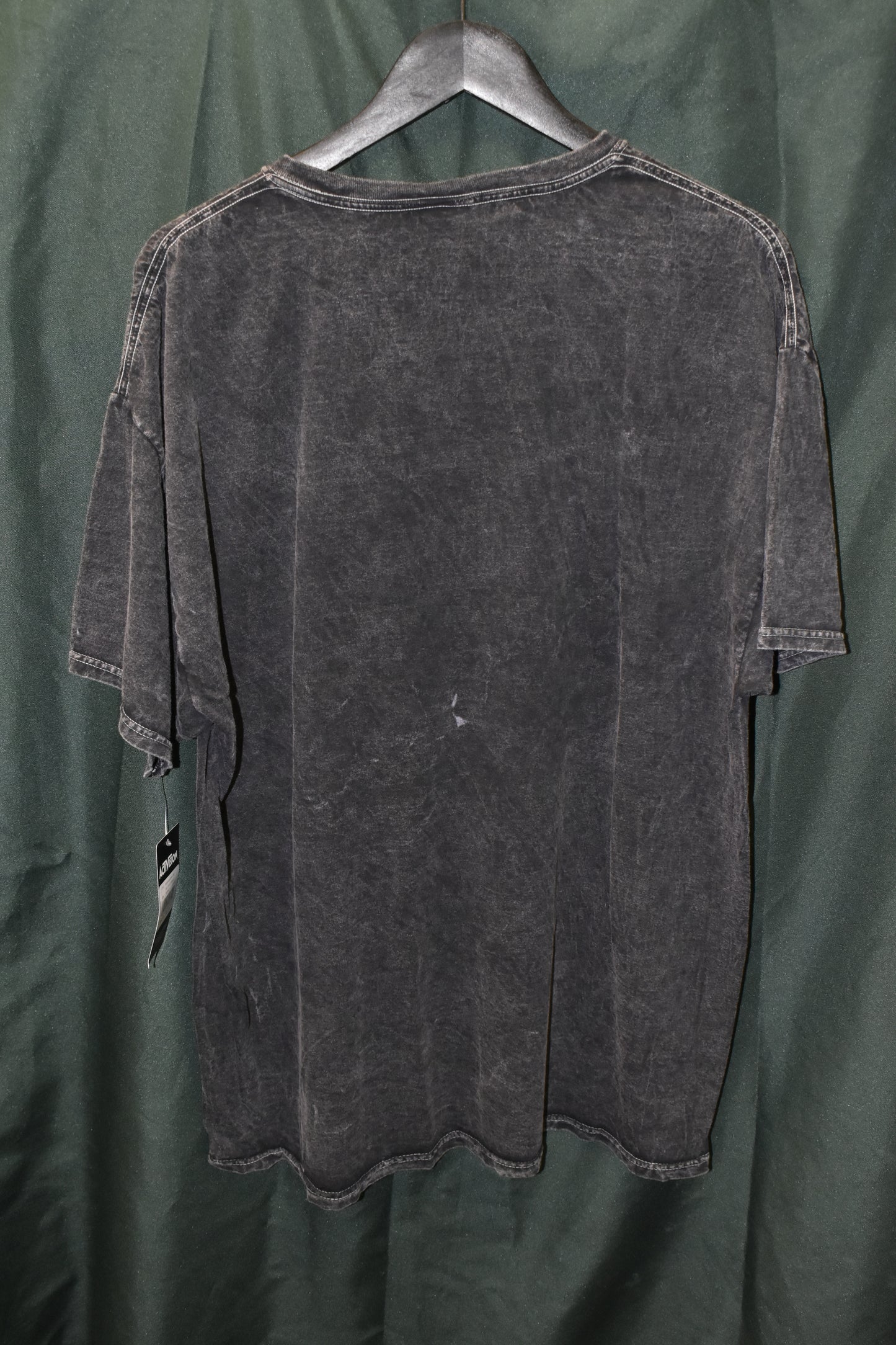 NEW GAMER SHIRT XXL CALL OF DUTY DEMON LOBBY