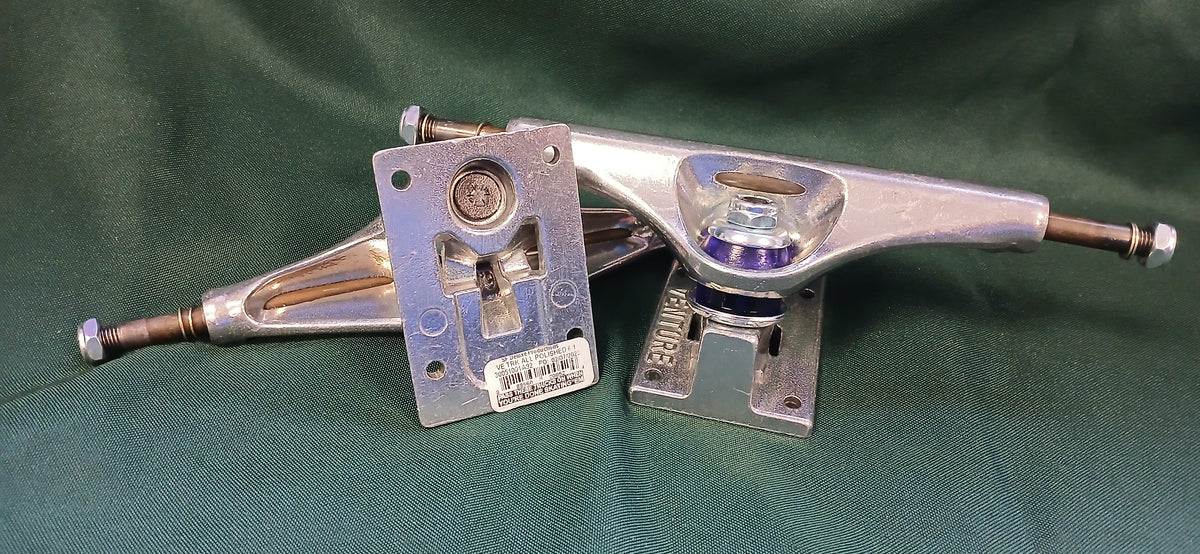 VENTURE TRUCKS 6.1 HI ALL POLISHED