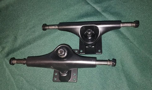 OFF BRAND SIZE 7.75 TRUCKS BLANK BLACK