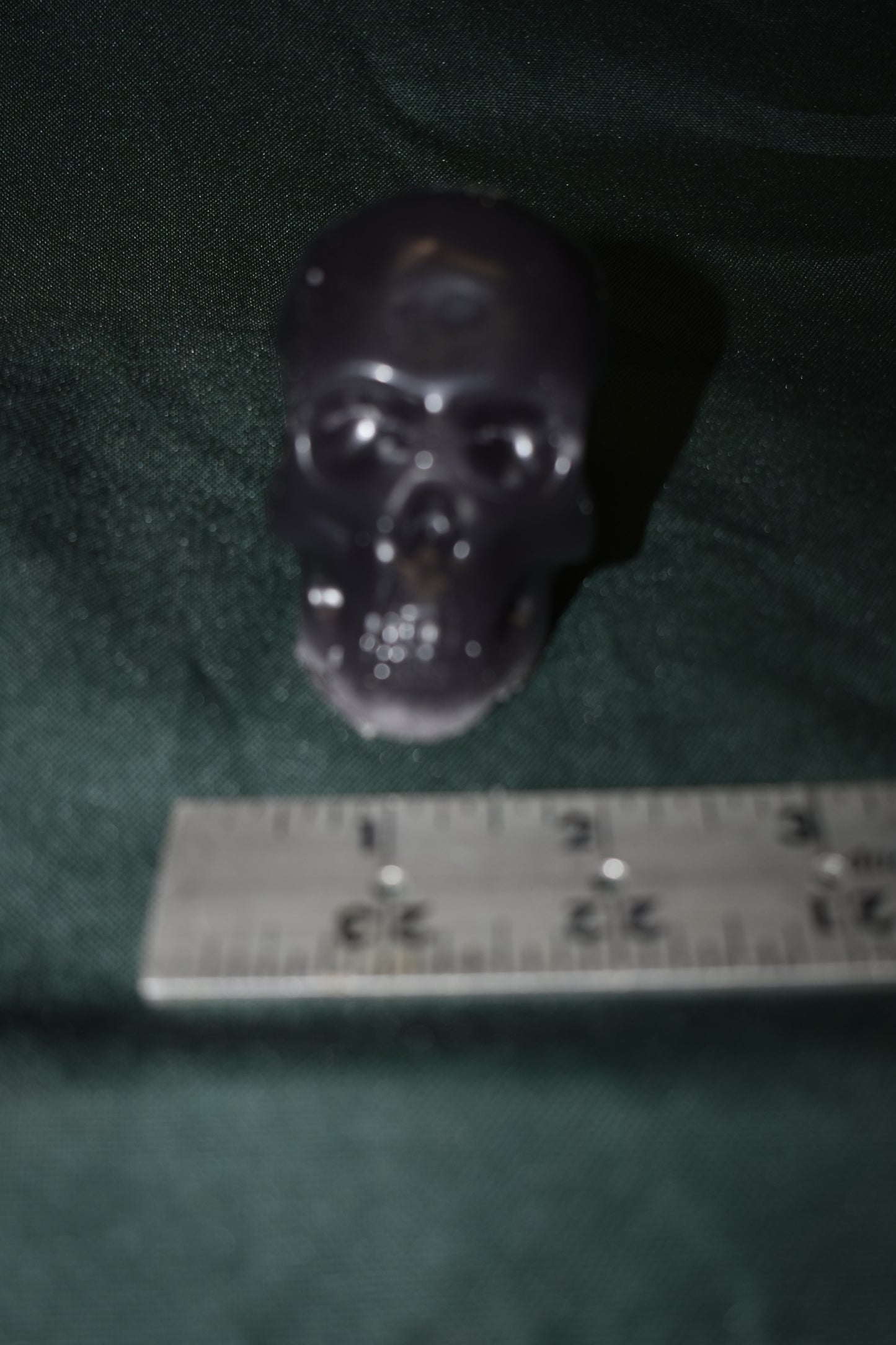 WAX AGENT SKULL MEDIUM BLACK 2" X 2.5" X 2"