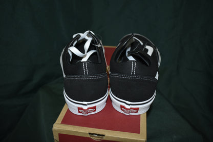 SHOES VANS SIZE 8.5 MENS 10 WOMENS OLD SKOOL BLACK /WHITE