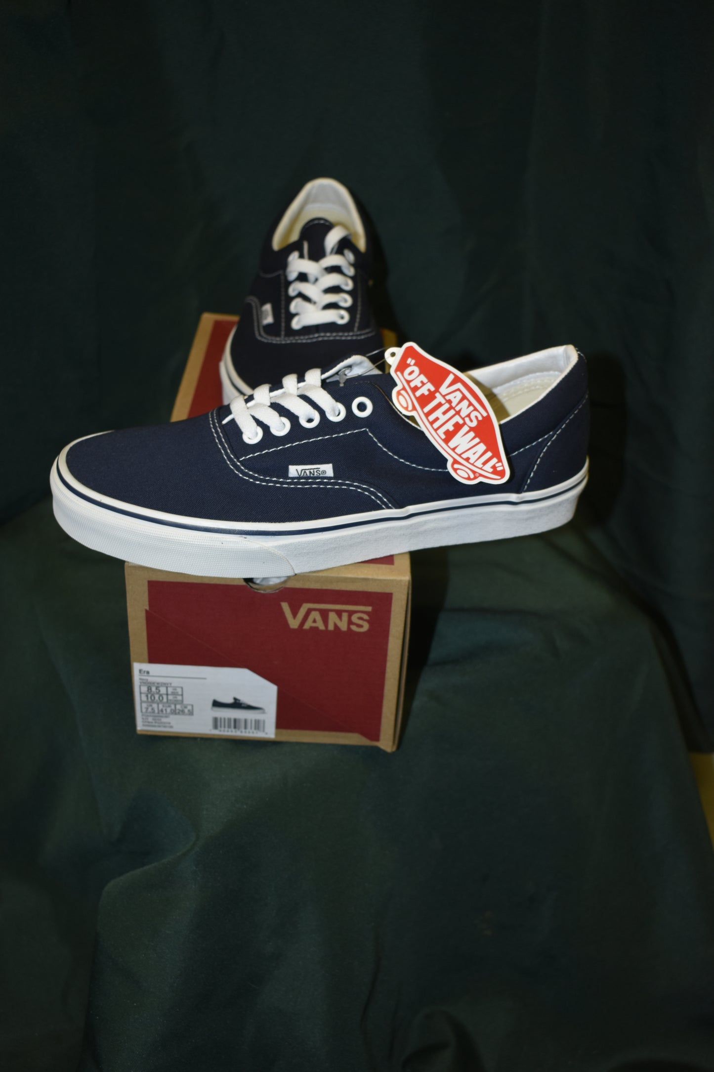 SHOES VANS SIZE MENS 8.5 WOMENS 10 ERA NAVY