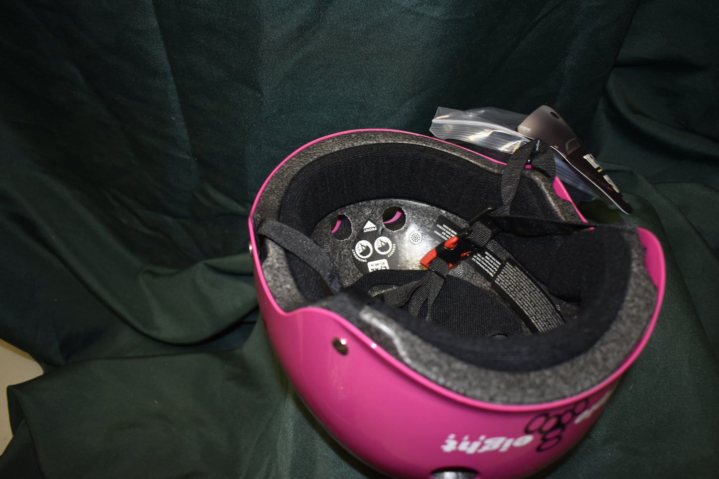 TRIPLE 8 HELMET SWEATSAVER PINK GLOSSY