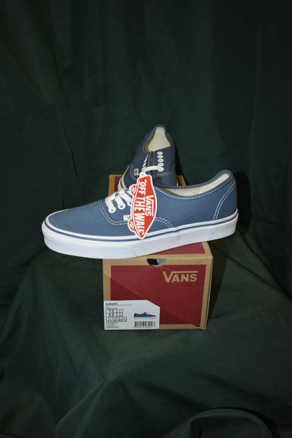 SHOES VANS SIZE MENS 7.5 WOMENS 9 AUTHENTIC NAVY