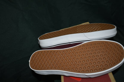 SHOES VANS SIZE MENS 8 WOMENS 9.5 AUTHENTIC PORT ROYALE