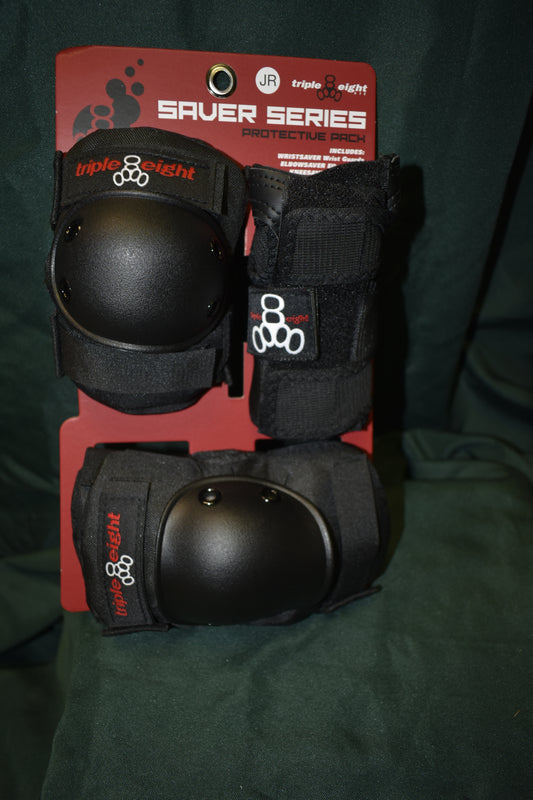 TRIPLE 8 SAVER SERIES 3 PACK PADS BLACK JUNIOR