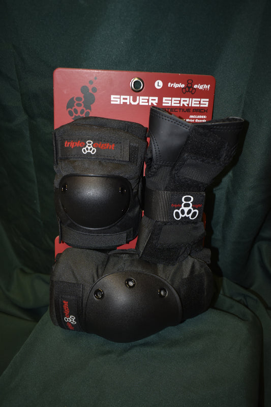 TRIPLE 8 SAVER SERIES 3 PACK PADS BLACK LARGE