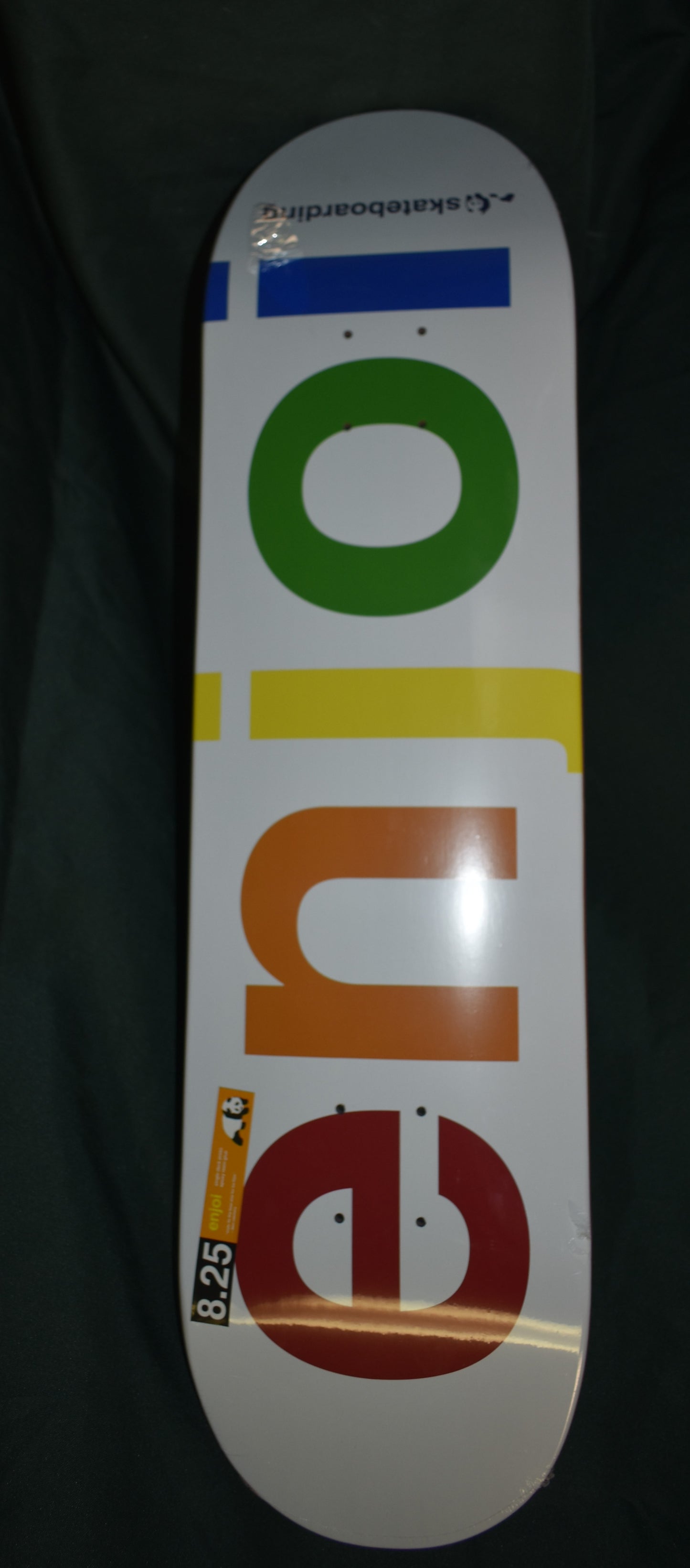 ENJOI DECK 8.25 SPECTRUM WHITE