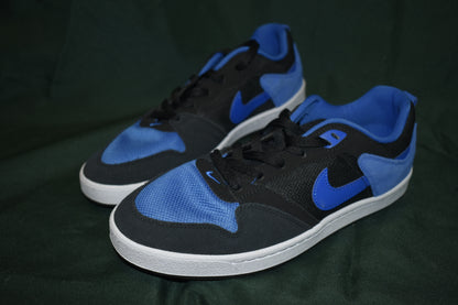 SHOES NIKE SB SIZE 9 MEN 10.5 WOMEN ALLEYOOP BLACK/WHITE/BLUE