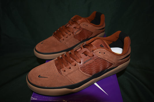 SHOES NIKE SB SIZE 8.5 MEN 10 WOMENS ISHOD ORANGE