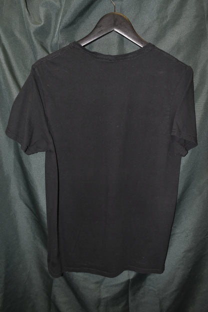 PREOWNED CARTOON SHIRT MEDIUM HELLO KITTY TOWN