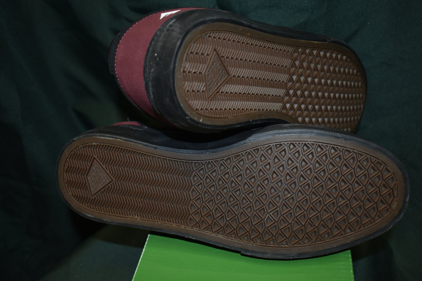 SHOES EMERICA SIZE 9.5 DICKSON X INDEPENDENT