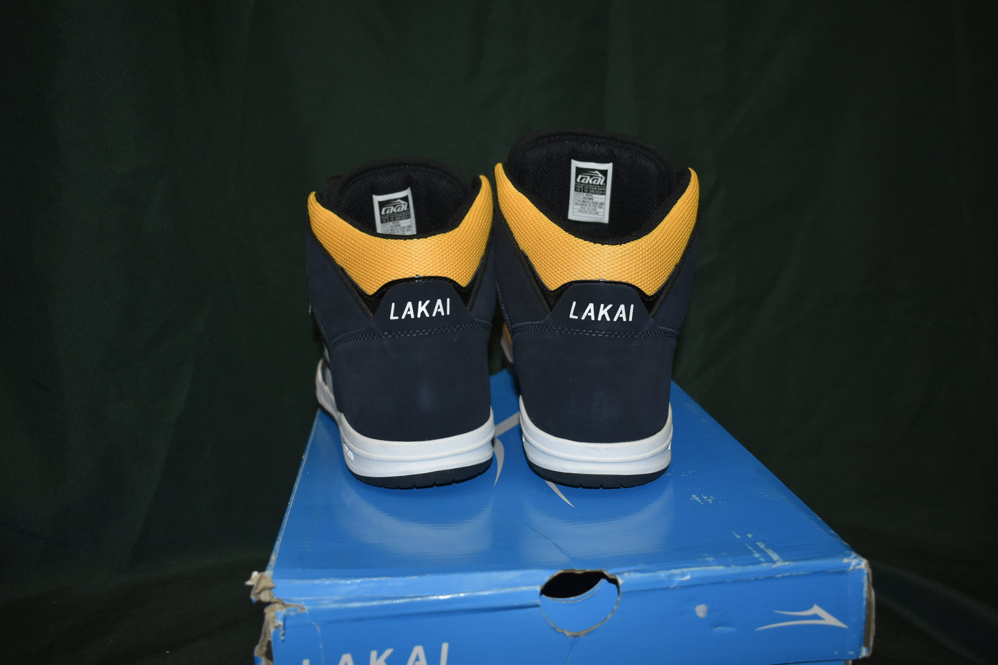 SHOES LAKAI SIZE 13 TELFORD HIGH WHITE/BLACK/YELLOW