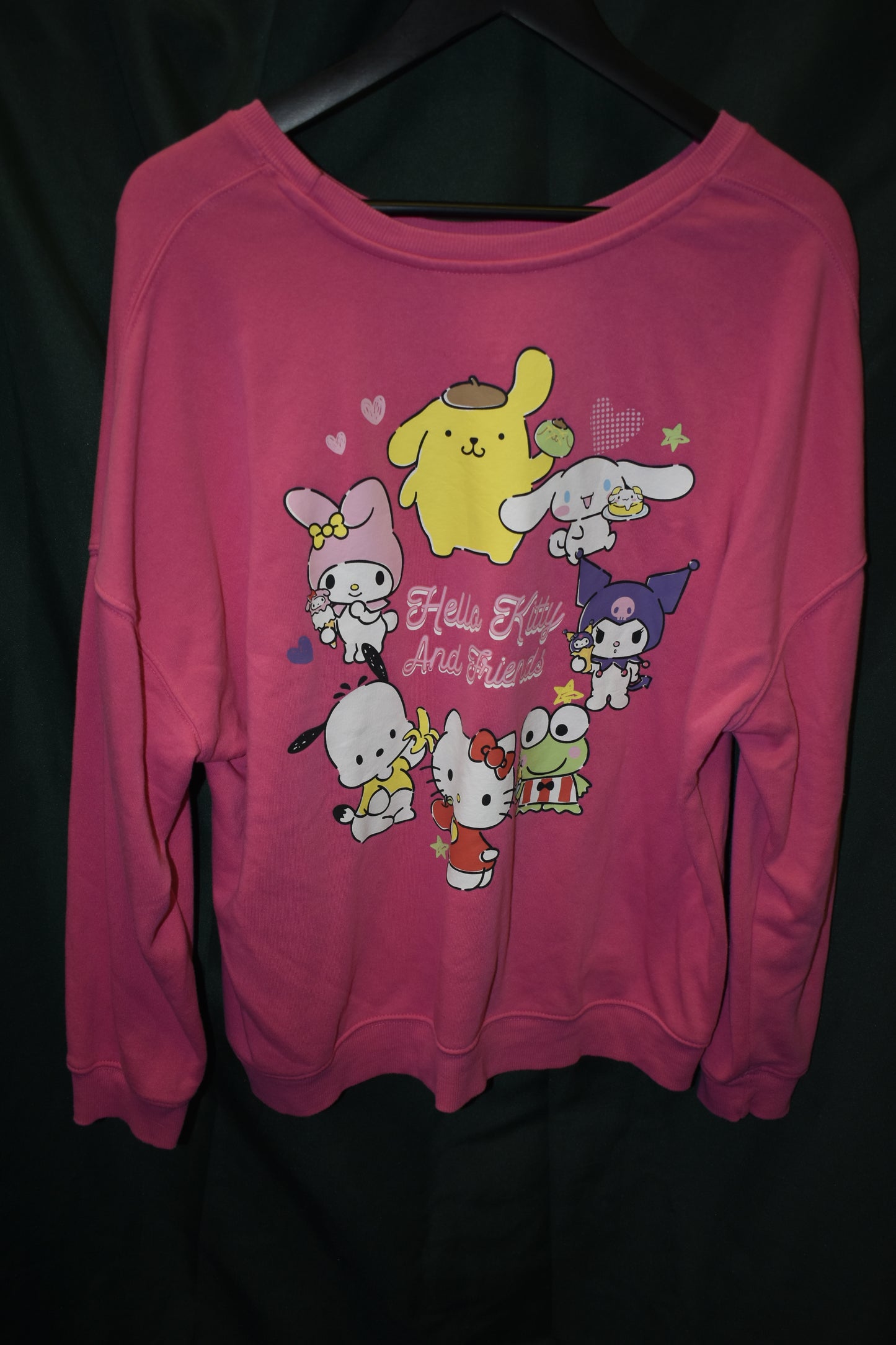 PREOWNED CARTOON SWEATER XXL SANRIO HELLO KITTY AND FRIENDS