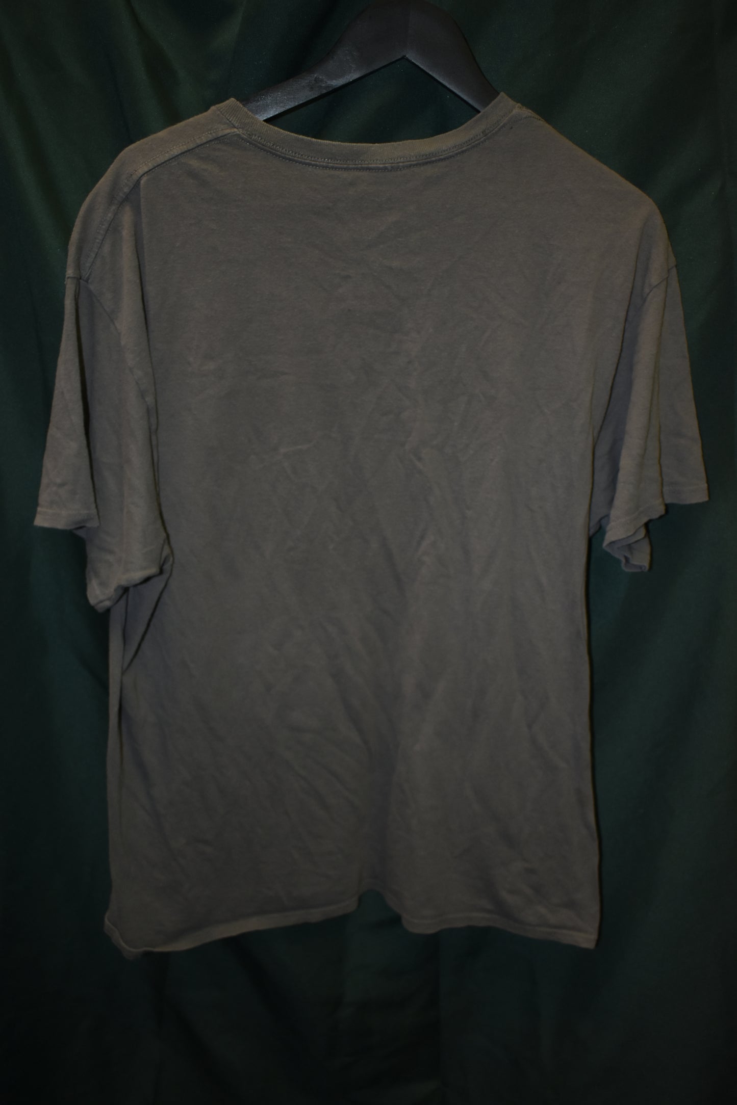 PREOWNED CARTOON SHIRT XL RICK AND MORTY