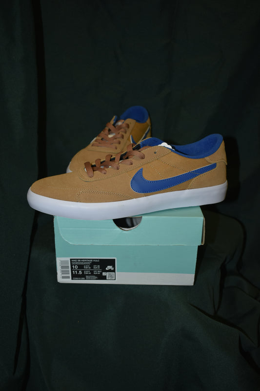 SHOES NIKE SB SIZE 10 MEN 11.5 WOMENS HERITAGE VULC