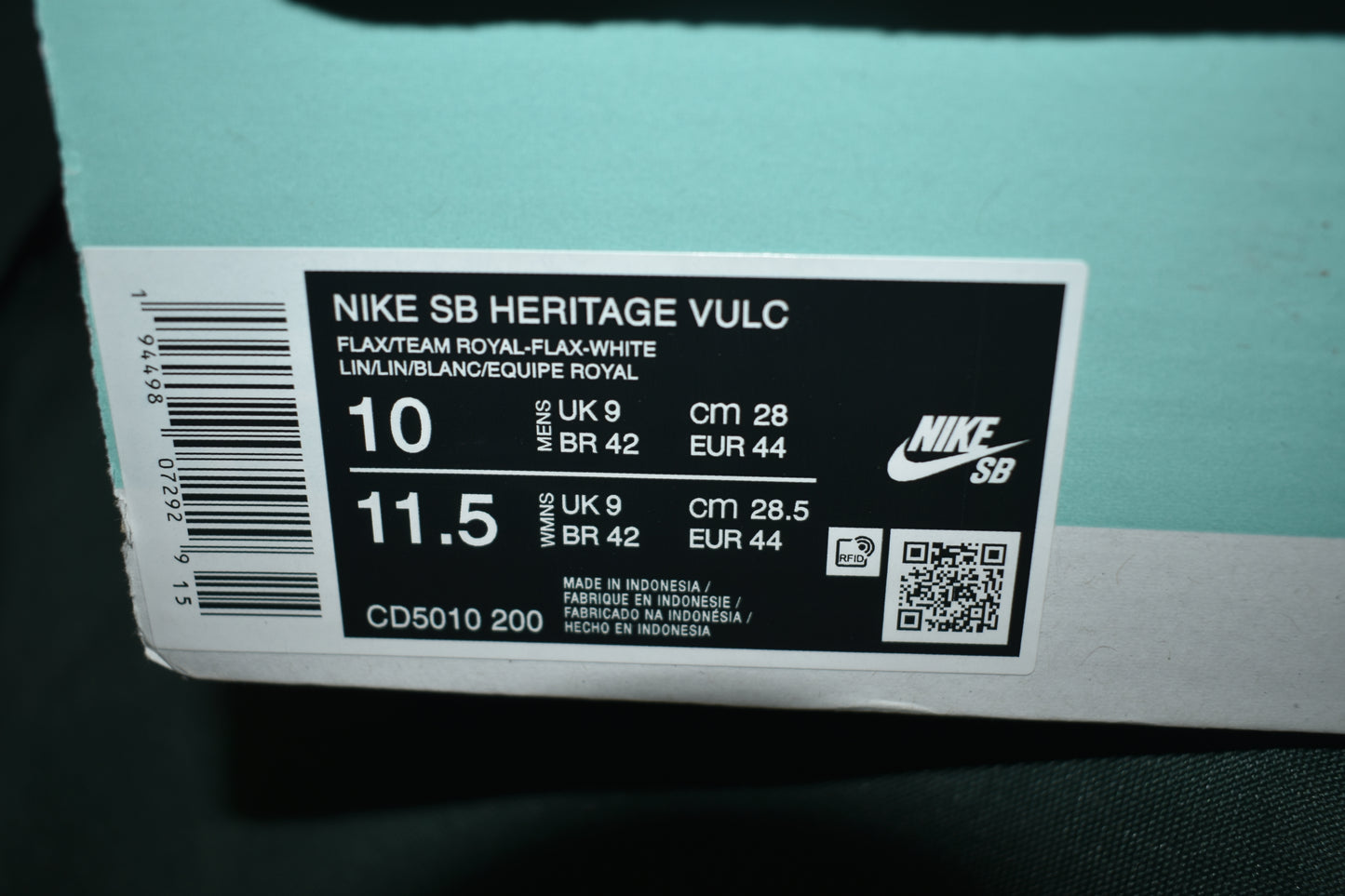 SHOES NIKE SB SIZE 10 MEN 11.5 WOMENS HERITAGE VULC