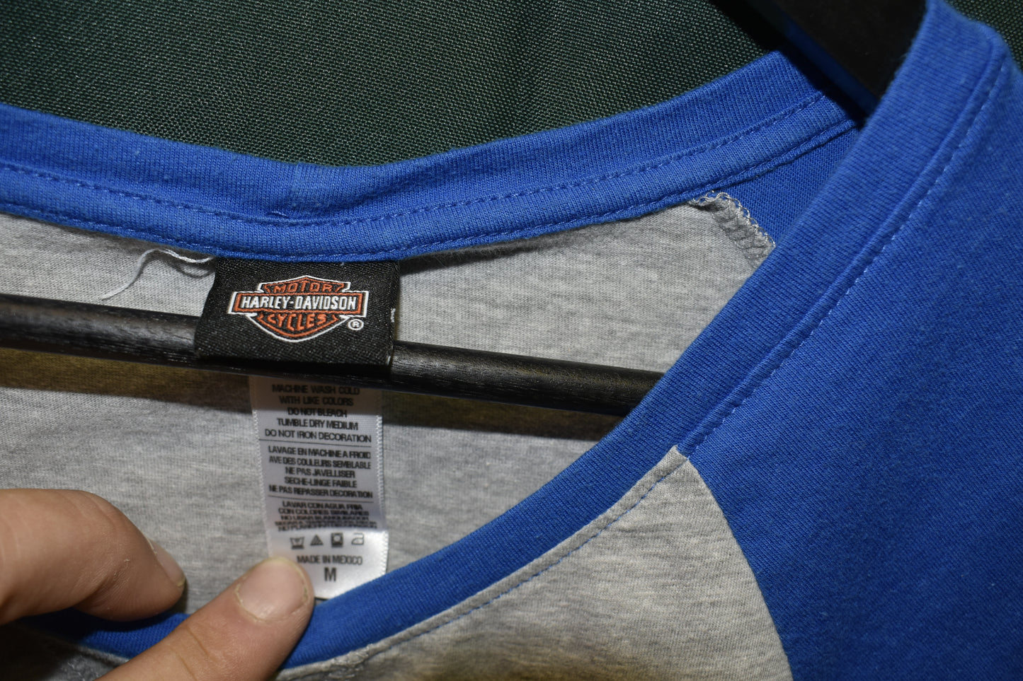 PREOWNED MOTORCYCLE MEDIUM HARLEY LONG SLEEVE BLUE SHOULDER