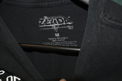 PREOWNED GAMER SHIRT MEDIUM ZELDA