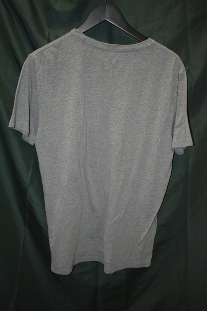 PREOWNED CARTOON SHIRT MEDIUM LAST AIRBENDER AANG