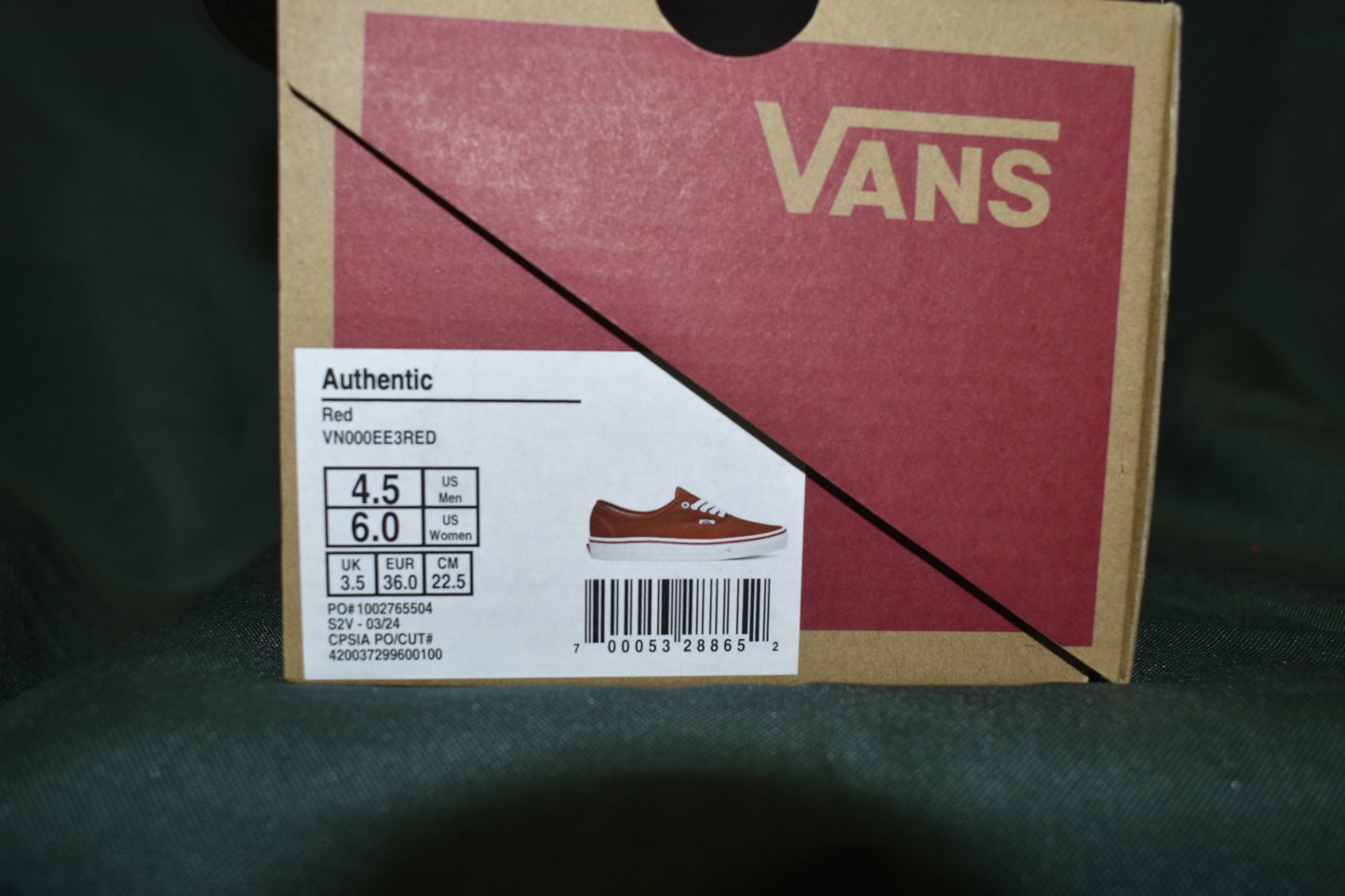 SHOES VANS SIZE MENS 4.5 AUTHENTIC RED