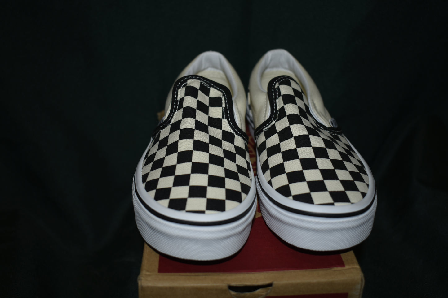SHOES VANS SIZE 13 KIDS CLASSIC SLIP-ON WHITE/BLACK CHECKER