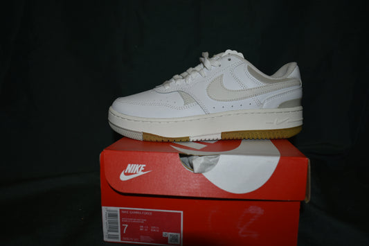 SHOES NIKE 7 MENS GAMMA FORCE WHITE/SUMMIT WHITE