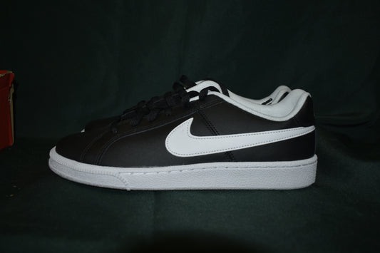 SHOES NIKE 7 MENS COURT ROYALE BLACK/WHITE
