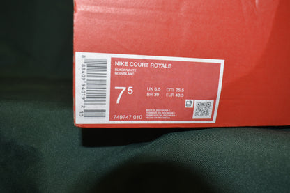 SHOES NIKE 7 MENS COURT ROYALE BLACK/WHITE