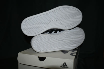SHOES ADIDAS SIZE 7 MENS GRAND COURT 2.0 BLACK/WHITE