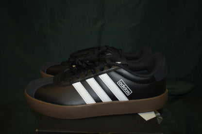 SHOES ADIDAS SIZE 7 MENS VL COURT 3.0 BLACK/WHITE/GUM