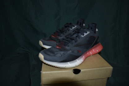 SHOES REEBOK SIZE 8 WOMENS KINETICA HORIZON