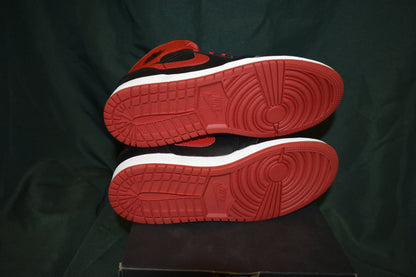 SHOES NIKE SIZE 5 KIDS AIR JORDAN 1 MID BLACK/RED