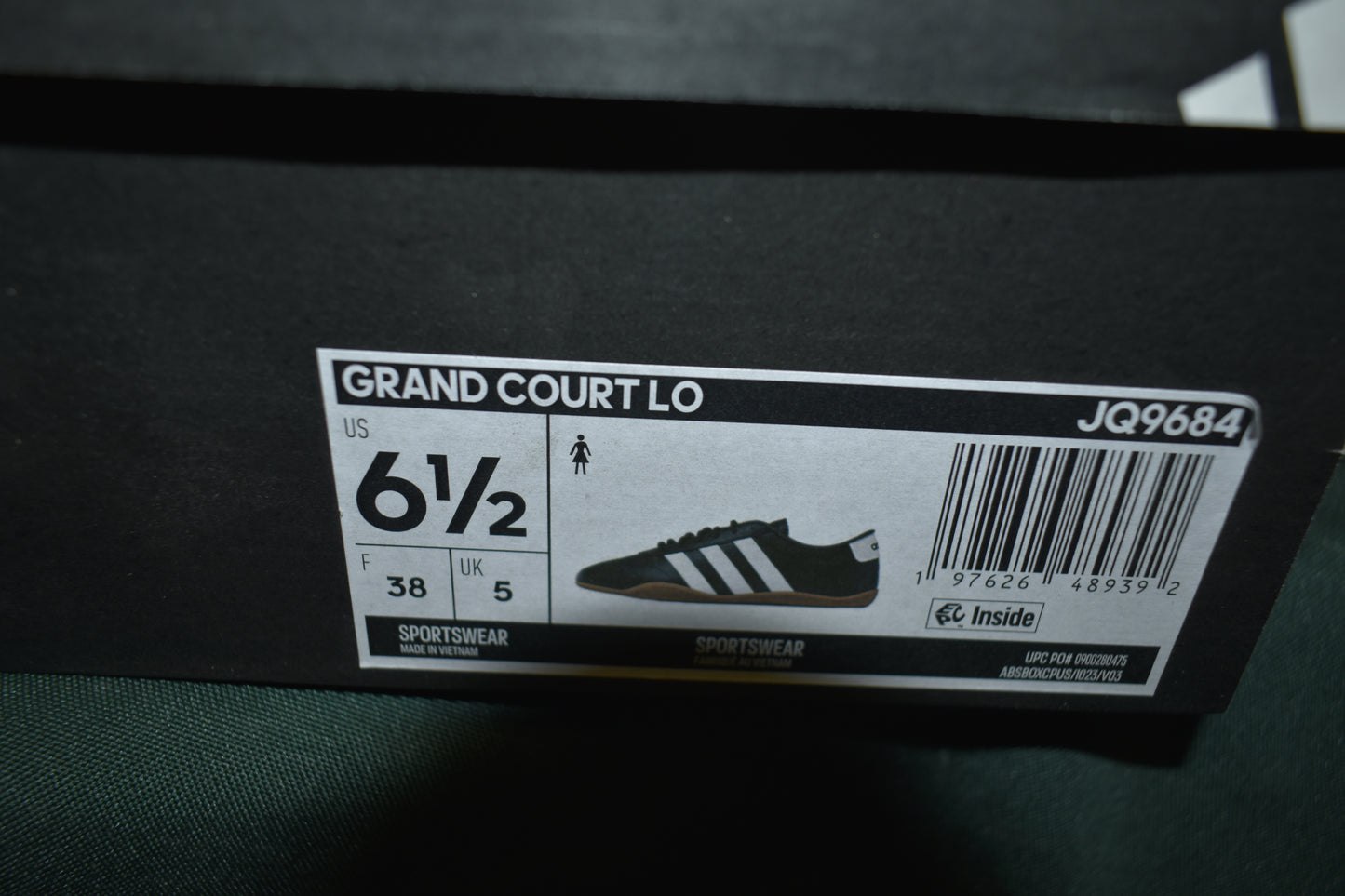 SHOES ADIDAS SIZE 6.5 MENS GRAND COURT LO BLACK/WHITE SPORTSWEAR