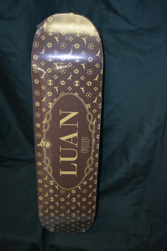 FLIP DECK 8.125 OLIVEIRA MONOGRAMS