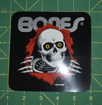 STICKER POWELL 5" RIPPER BUMPER BONES