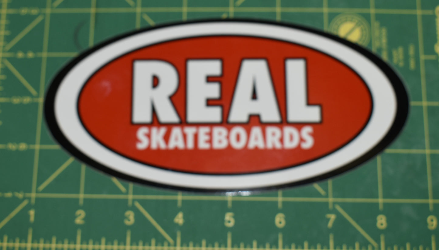 STICKER REAL OVAL CLASSIC RED MEDIUM