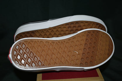 SHOES VANS SIZE 2 AUTHENTIC BLACK/WHITE