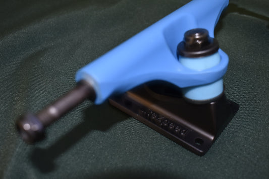 LITEZPEED TRUCKS 5.25 CYAN/BLACK