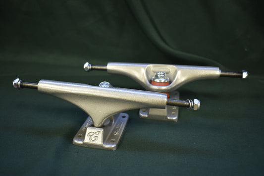 CADILLAC TRUCKS STREET 8.50" RAW