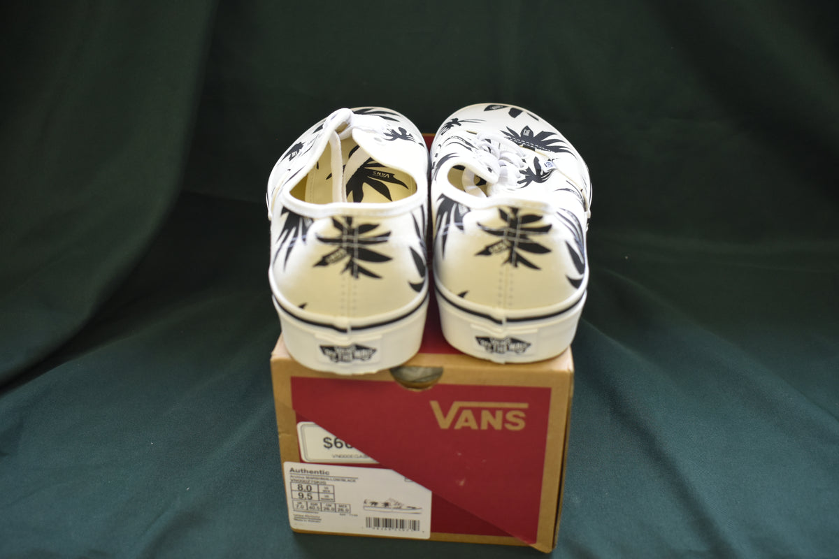 SHOES VANS SIZE MENS 8 WOMENS 9.5 AUTHENTIC BLACK MARSHMELLOW LEAF