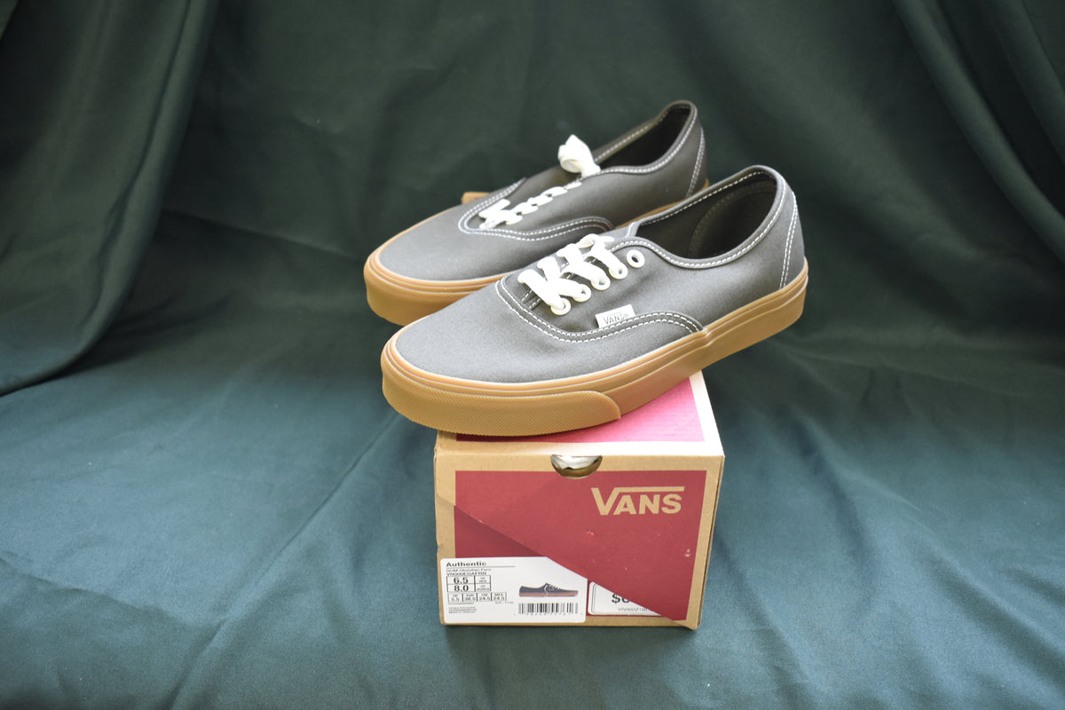 SHOES VANS SIZE MENS 6.5 WOMENS 8 AUTHENTIC GUM OBSIDIAN FERN
