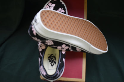 SHOES VANS SIZE MENS 8.5 WOMENS 10 AUTHENTIC BLACK HAWAII PINK FLOWER