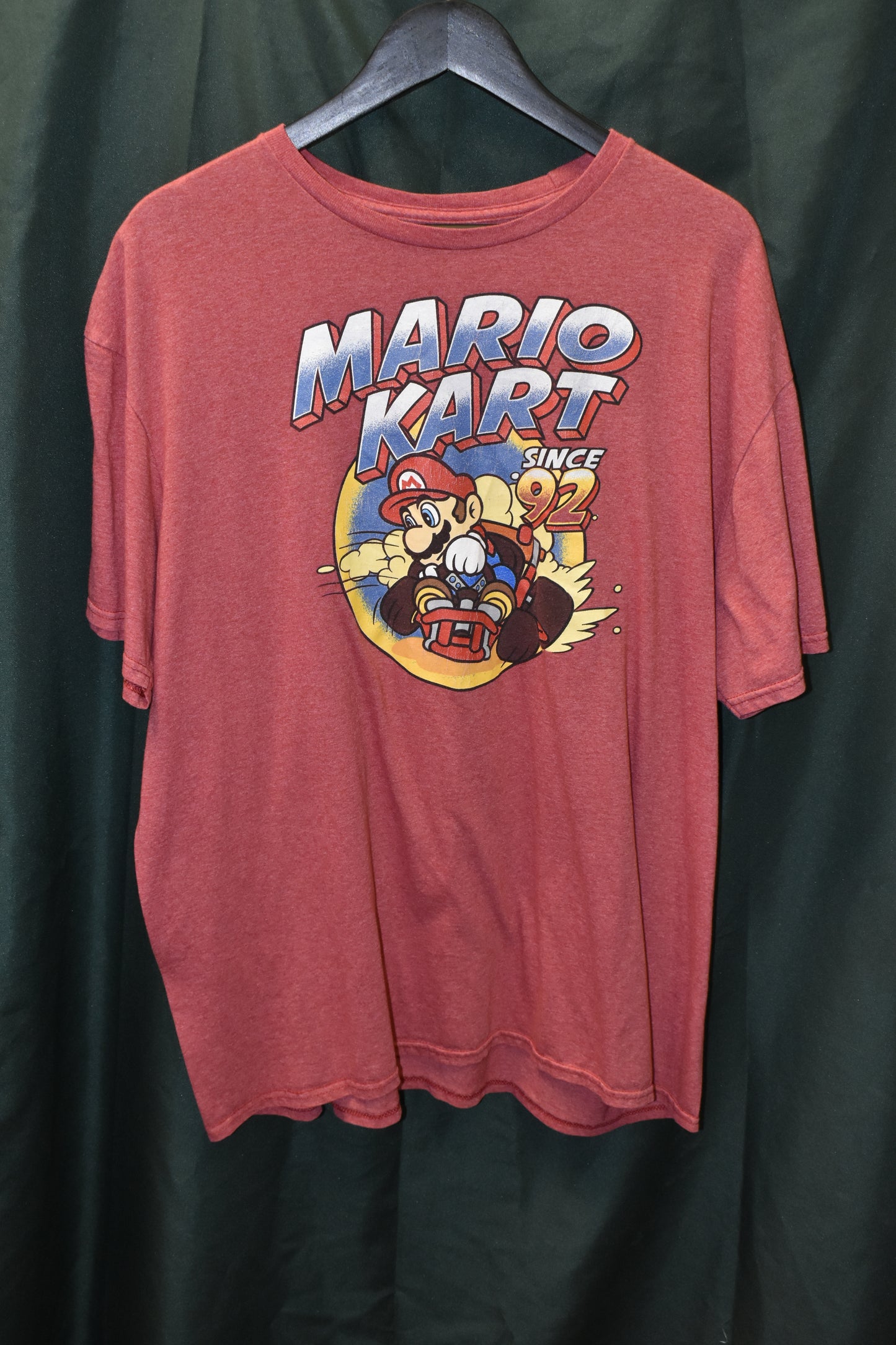 PREOWNED GAMER SHIRT XXL MARIO KART
