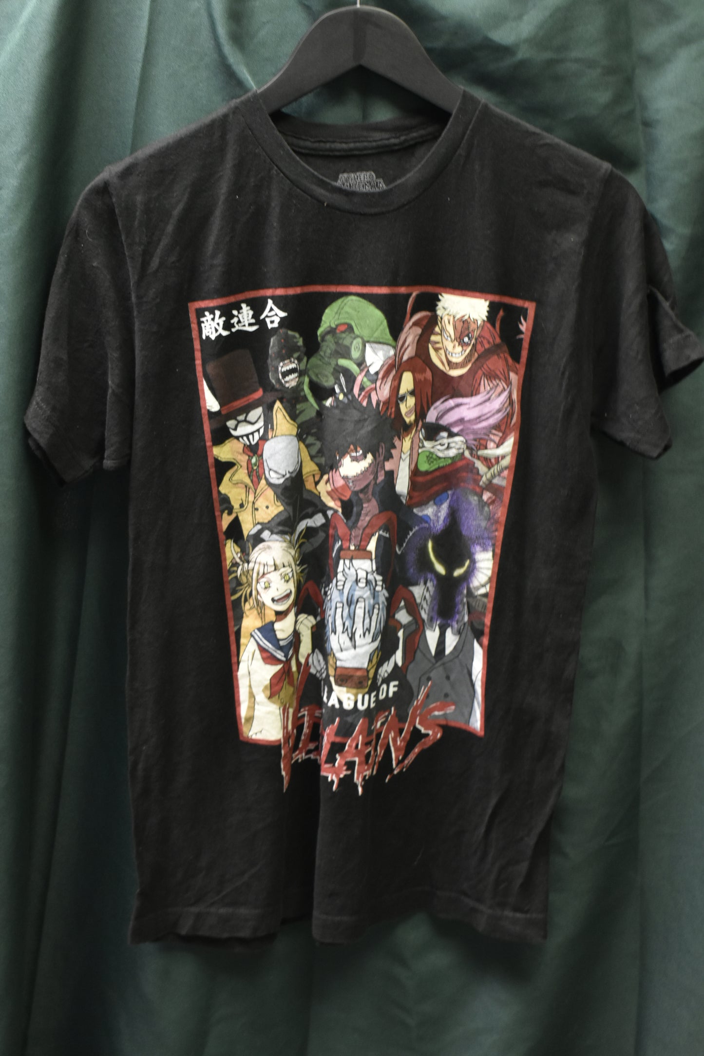 PREOWNED ANIME SHIRT MEDIUM MY HERO ACADEMIA